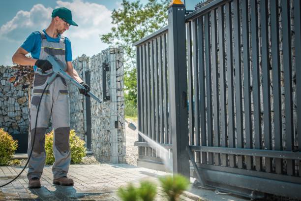 Trusted Tamiami, FL Pressure Washing Services Experts